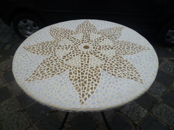 Mesa ou Quadros em MOSAICO - MANDALAS